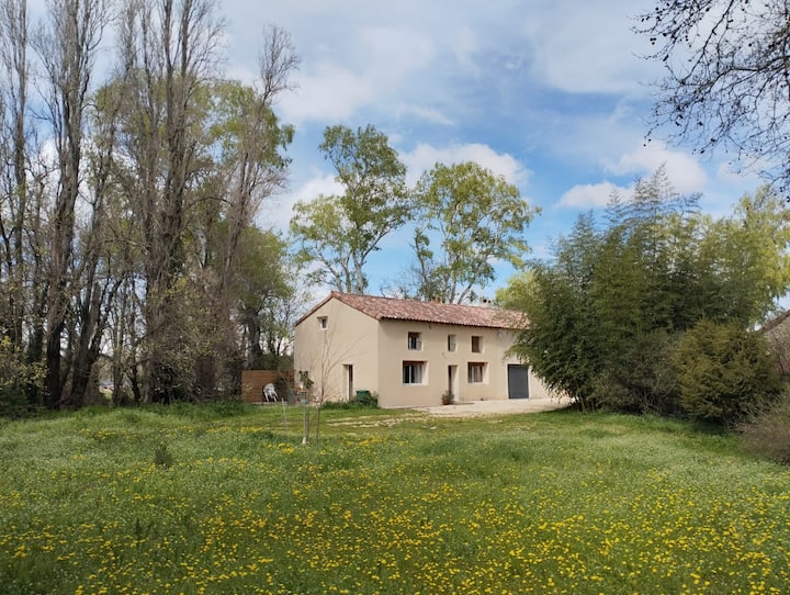 Charmante Maison A La Campagne - Sorgues