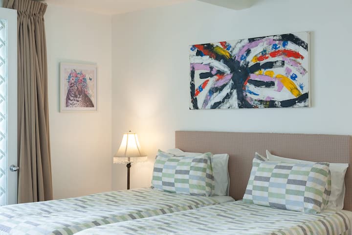 2br Central Wellington Apartment With Parking - Northland