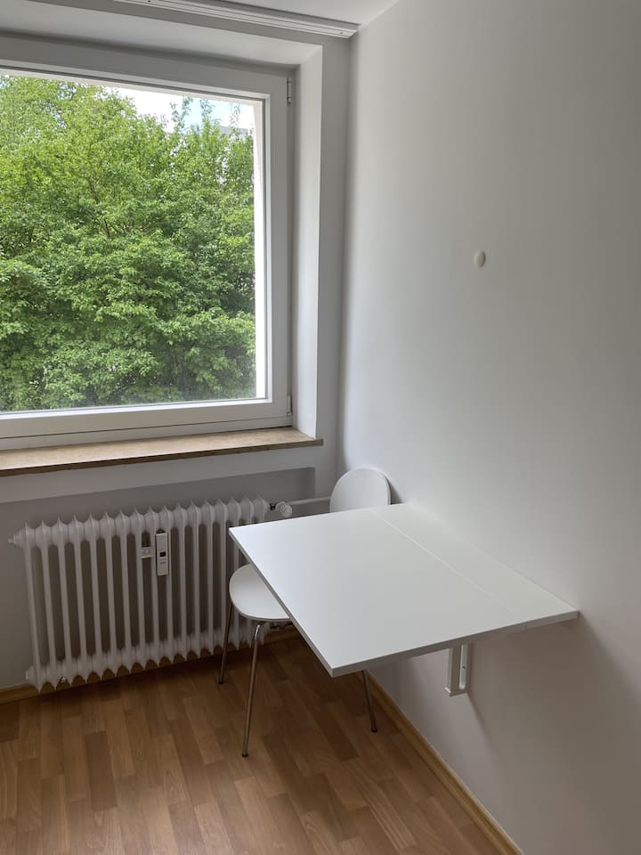 1,5-zimmer-wohnung In München - Unterhaching