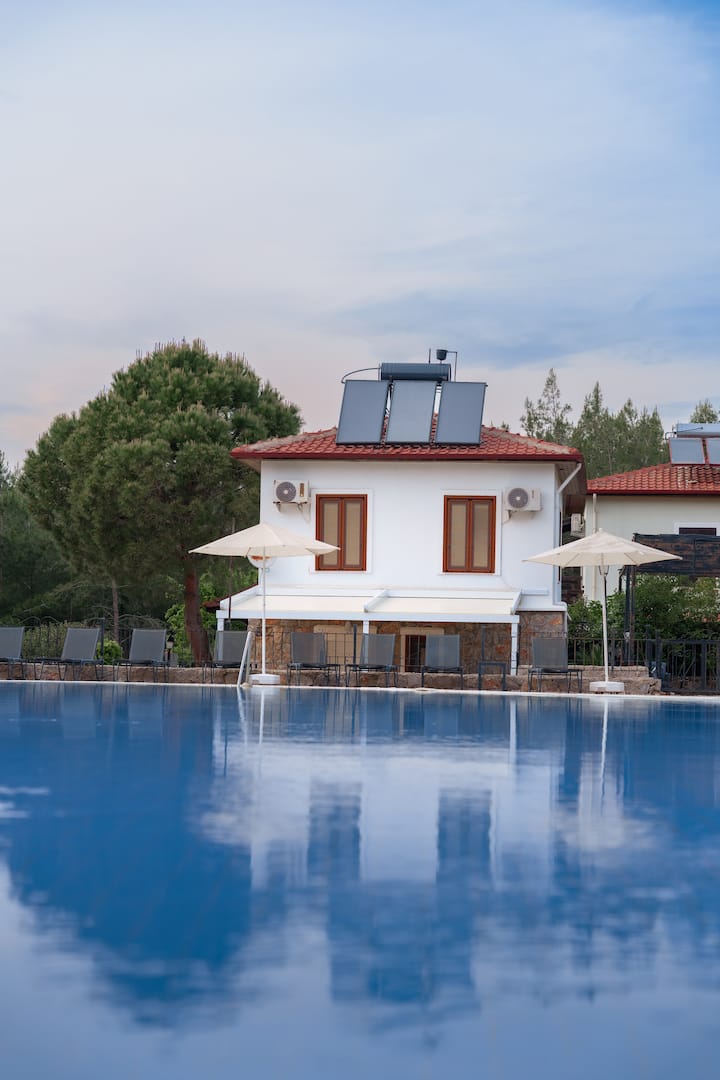 Fethiye De Blue Lagoon A Yakın Havuzlu ŞıK Villa - Fethiye