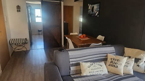 Top performing Airbnb: Central Apartment in Paraná in Paraná