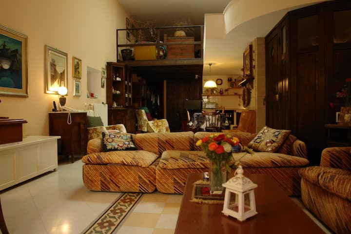 Casa Galizia: Nel Cuore Autentico Di Brindisi - Brindisi