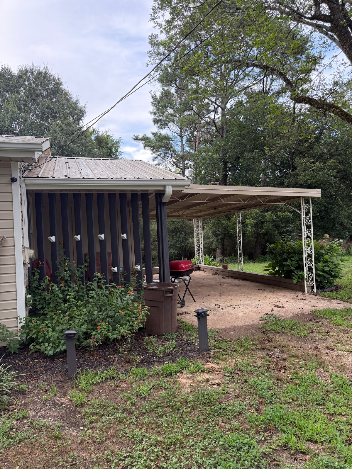 Comfy House Hoschton GA