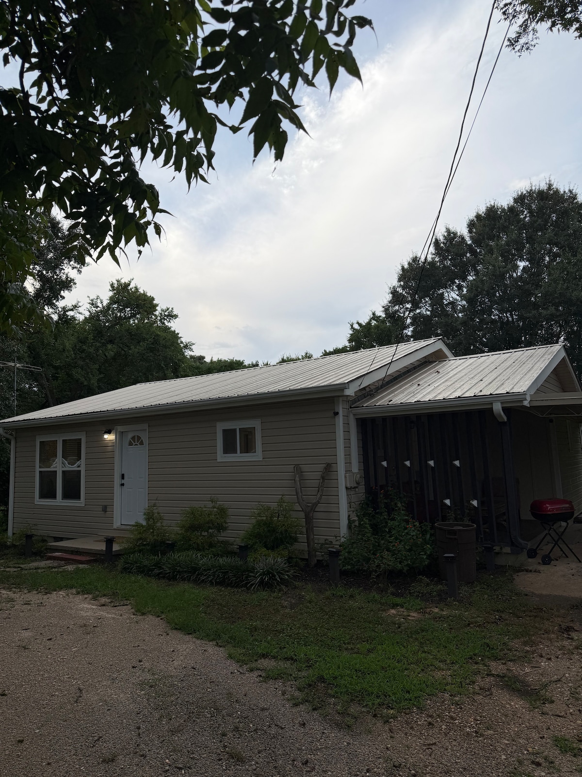 Comfy House Hoschton GA