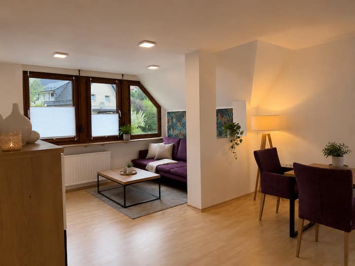 Modernes Apartment Mit Terrasse & Parkplatz - Freudenberg
