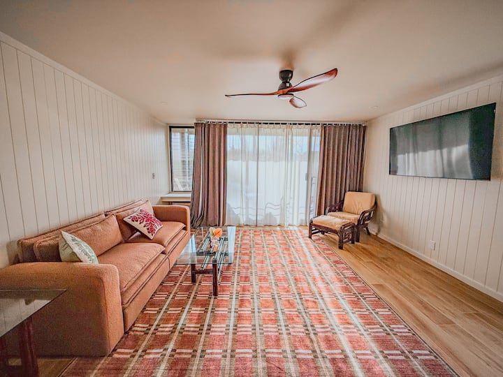 Just Renovated! Turtle Bay Condo · Intro Rates - Waialua, HI