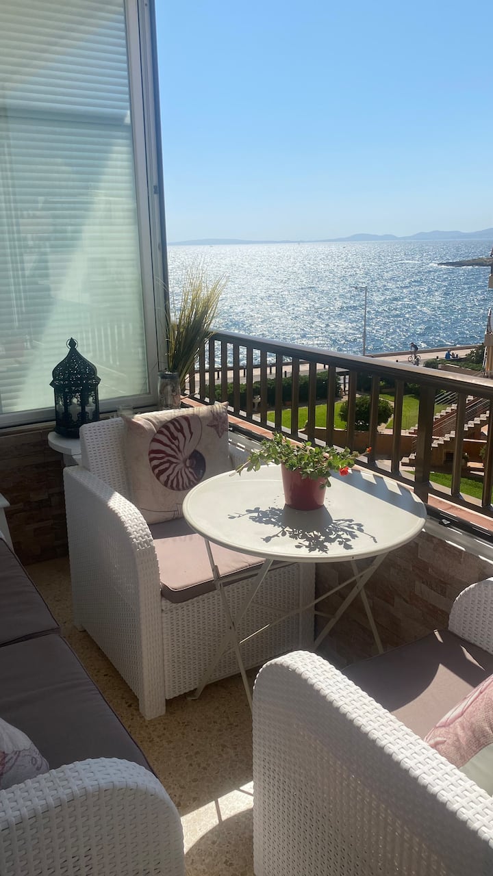 Apartamento Con Vistas A La Bahía De Palma. - Can Pastilla