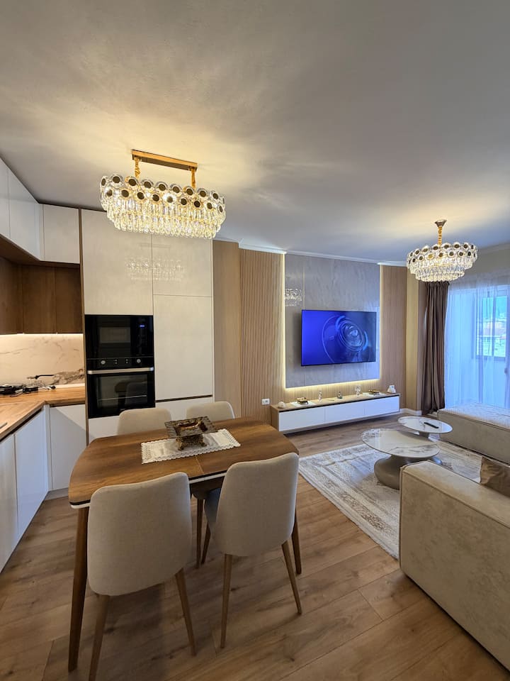 Tirana Apartament - Albanien