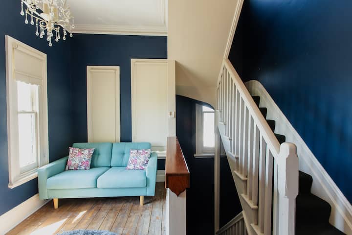Tower Suite - Yarra Glen