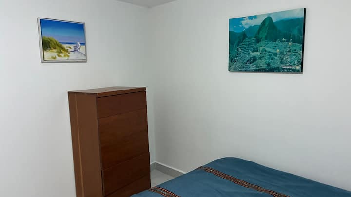 Ambienti i dhomës së gjumit