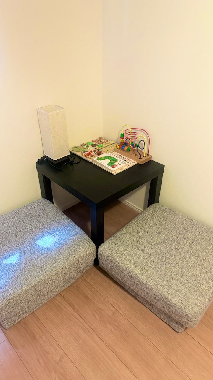 寝室5のこちらの部屋にエアコンはございません。