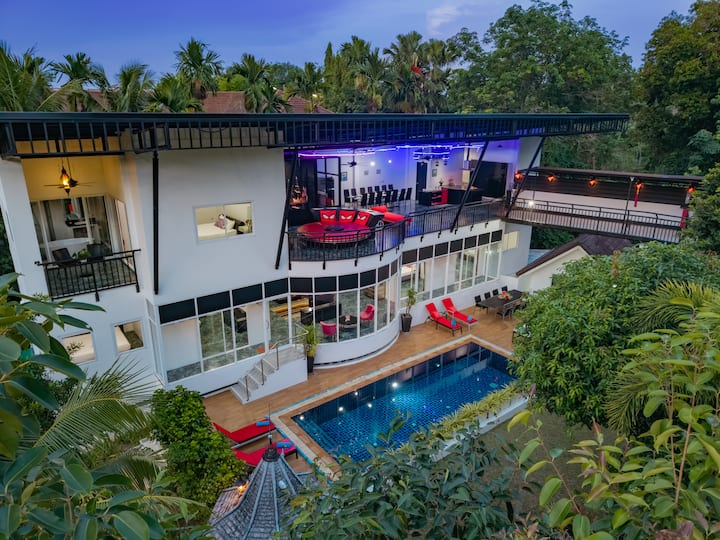 Luna Villa Phuket | Luxury 10br Pool Villa - Phuket