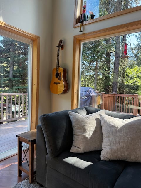 Successful Airbnb property: The Miller's Farmhouse in Bear Creek