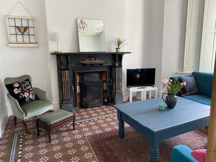 Beautiful Four Double Bed Victorian Villa- - Cardiff
