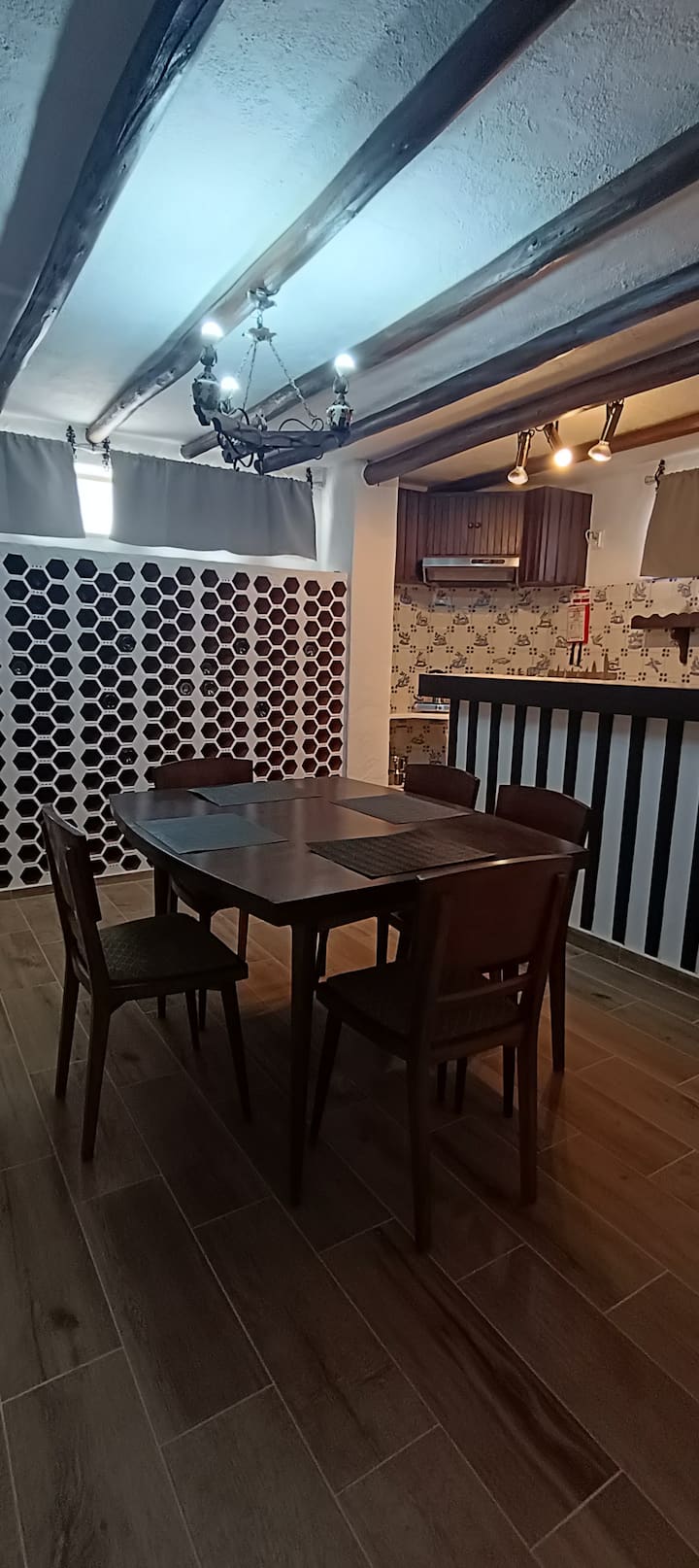 Apartamento Com Decoração Classica,  Adega - Praia da Luz