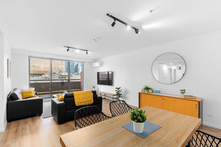 2br In Paris End - Melbournes Chicest Corner - Ivanhoe