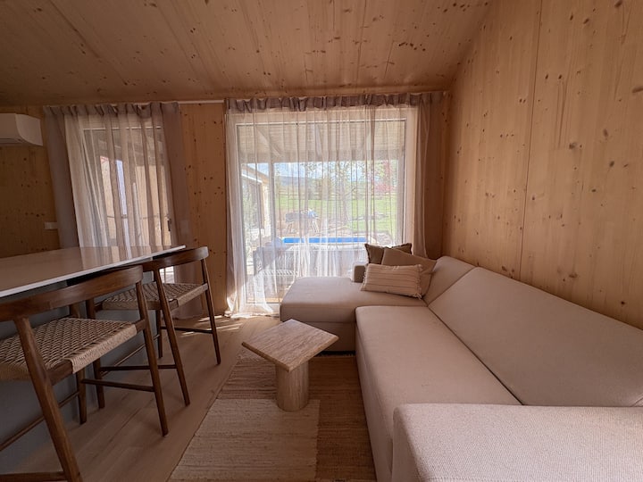 Thoughtfully Hosted Cozy Cabin - Attersee