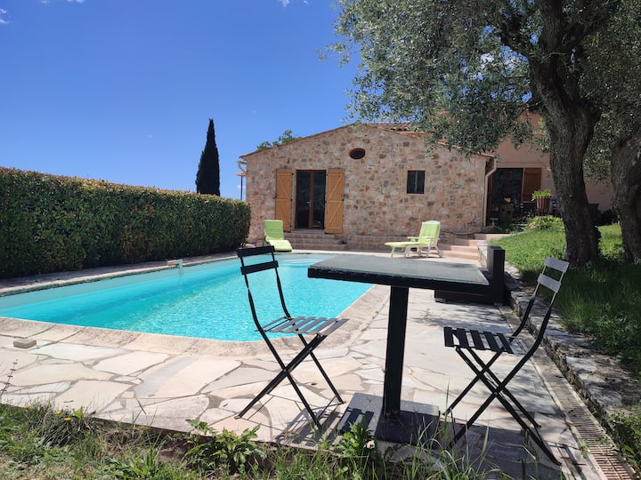 Charmante Petite Maison Provençale Avec Piscine - Provence-Alpes-Côte d'Azur