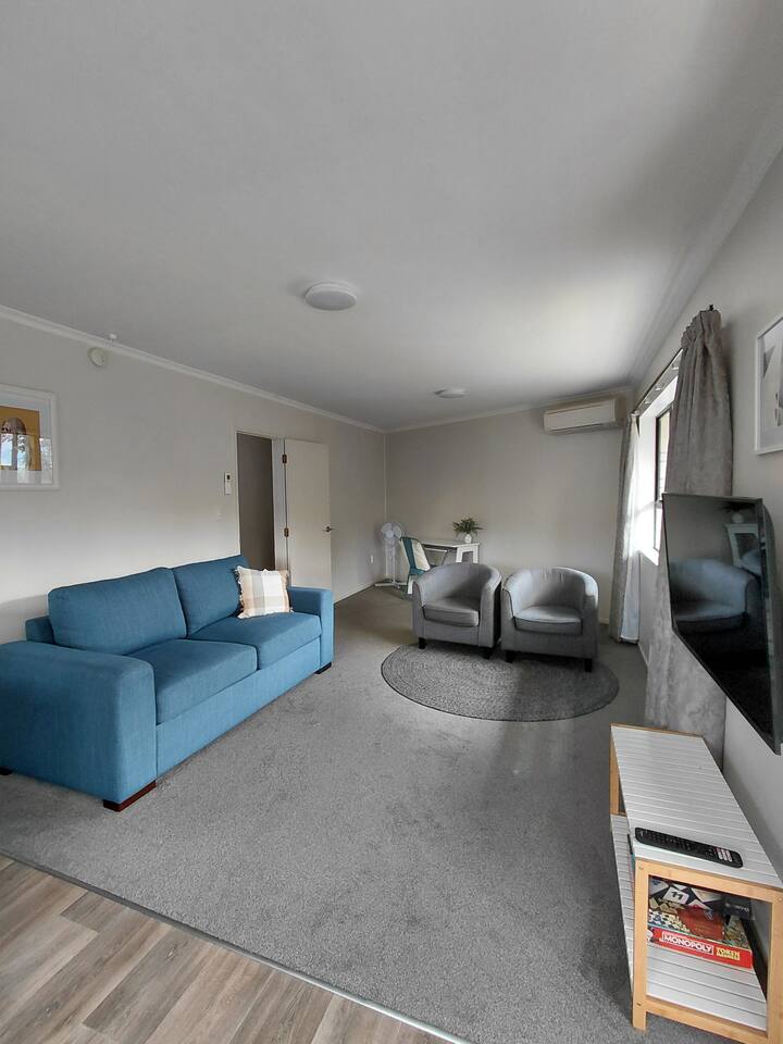 Private Flat In Bridge Hill - Alexandra