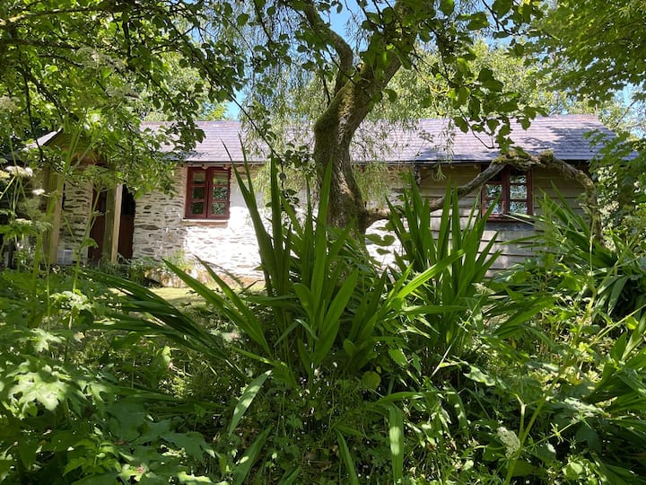 Enchanting Exmoor Getaway - Dulverton