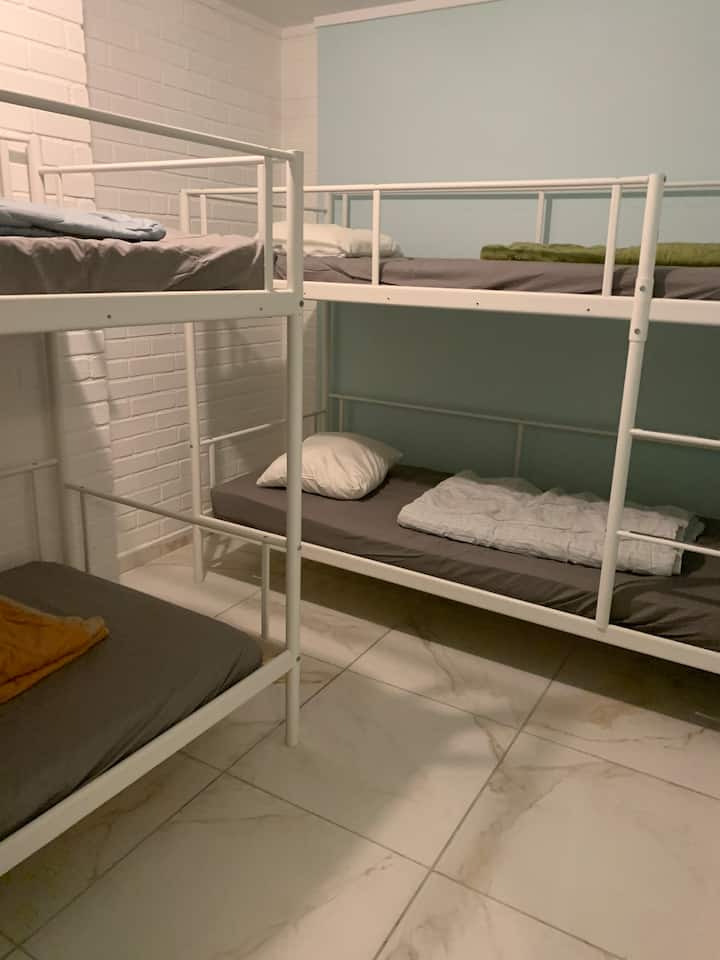 Sovsal-bara Män, (Men Dormitory) - Stockholm
