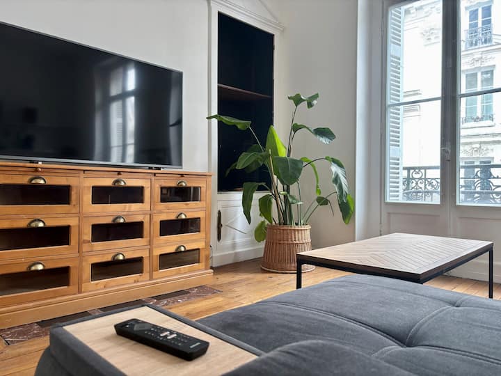 Grand Appartement Haussmannien Hypercentre - Angers