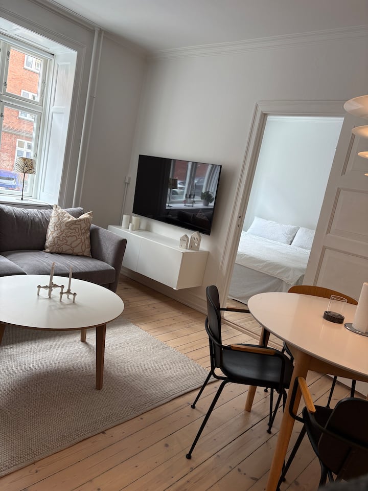 Moderne Lejlighed Med 2 Soveværelser Tæt På Alt - Copenhaguen