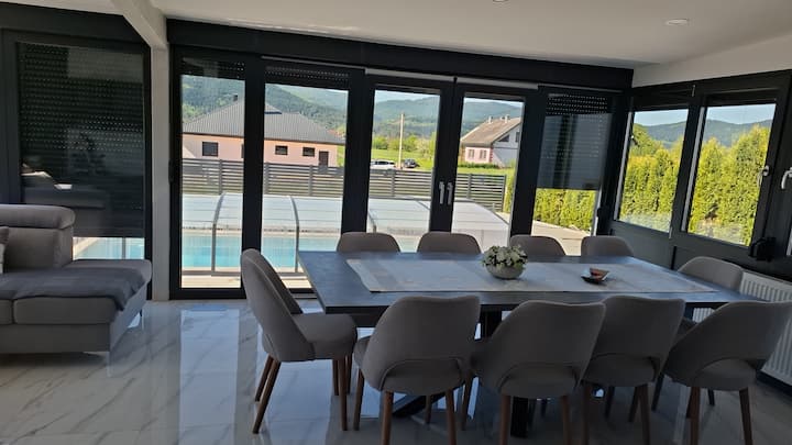Ekskluziv Apartman,  Vl. Viktorija Matasić - Otočac