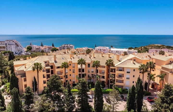 Luxurious Sea View Apartment In Praia Da Luz. - Praia da Luz