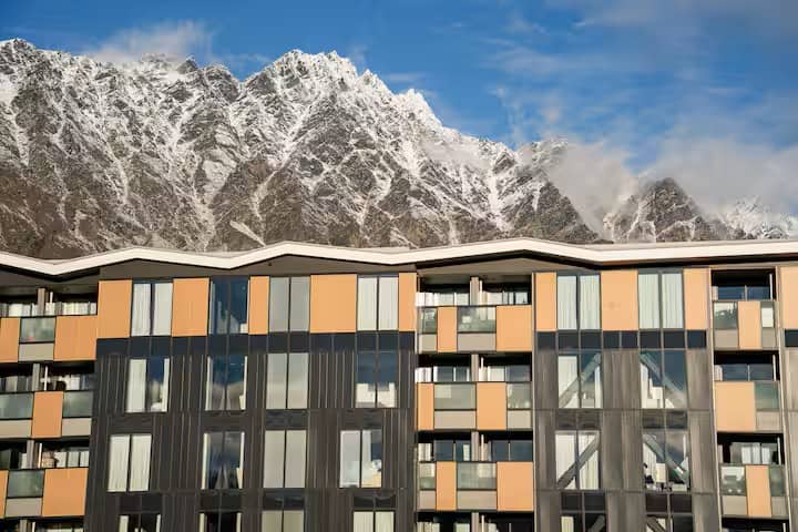 Ski Base Apartment With Full Kitchen And Carpark - Queenstown, New Zealand