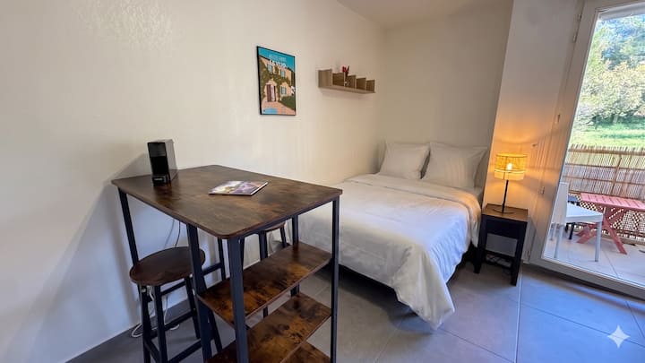 Le Cosy-antipolis - Studio Face Aux Pins - Biot