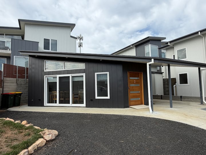 Disabled Access Jindabyne Villa Brand New Home - Jindabyne