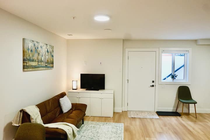 1 Bed 1 Bath Stay In Langley, Vancouver Bc - Langley