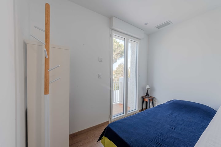 Schlafzimmer 2