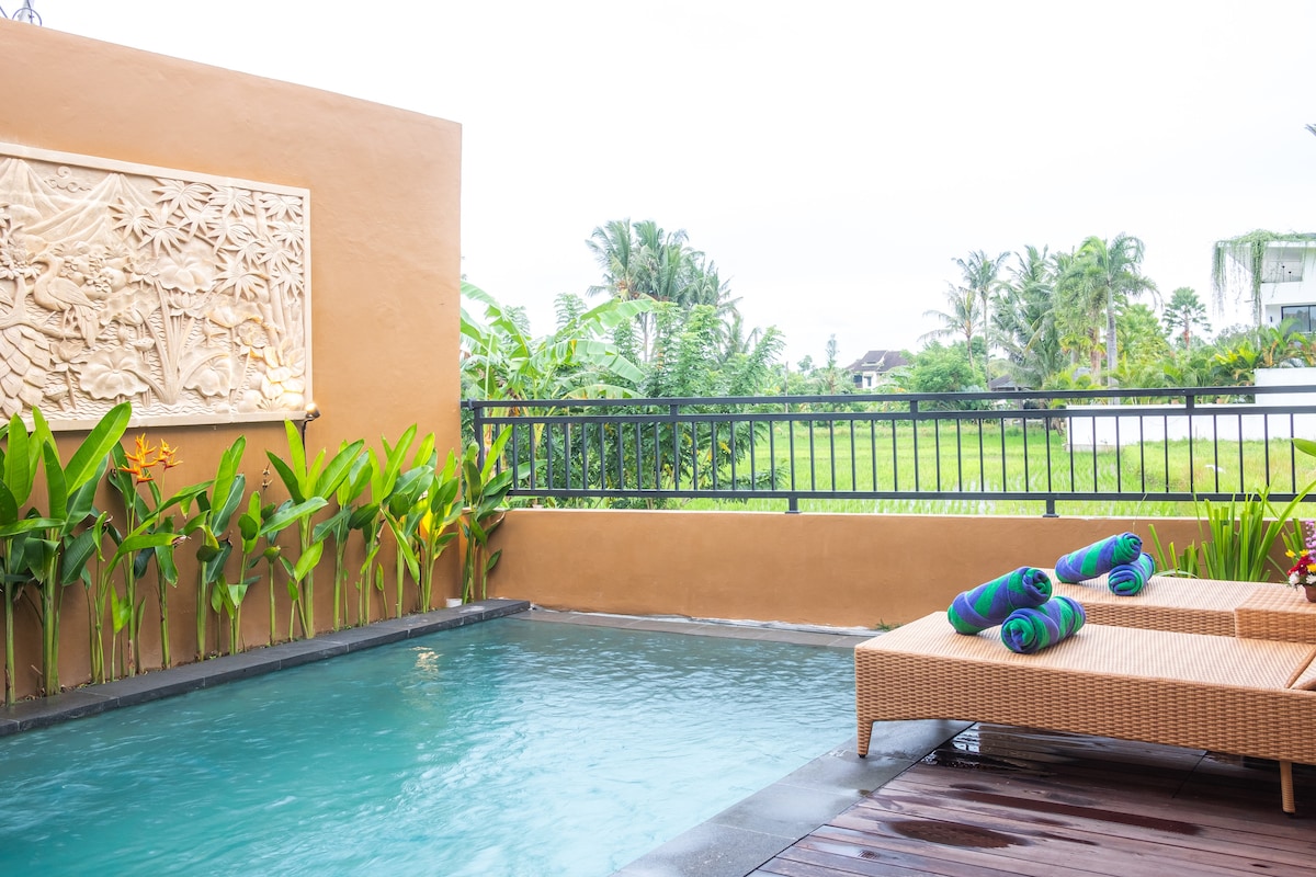 Villa in Sukawati · ★New · 2 bedrooms · 2 beds · 2 private baths, comparable Airbnb
