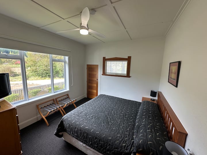 საძინებელი 3