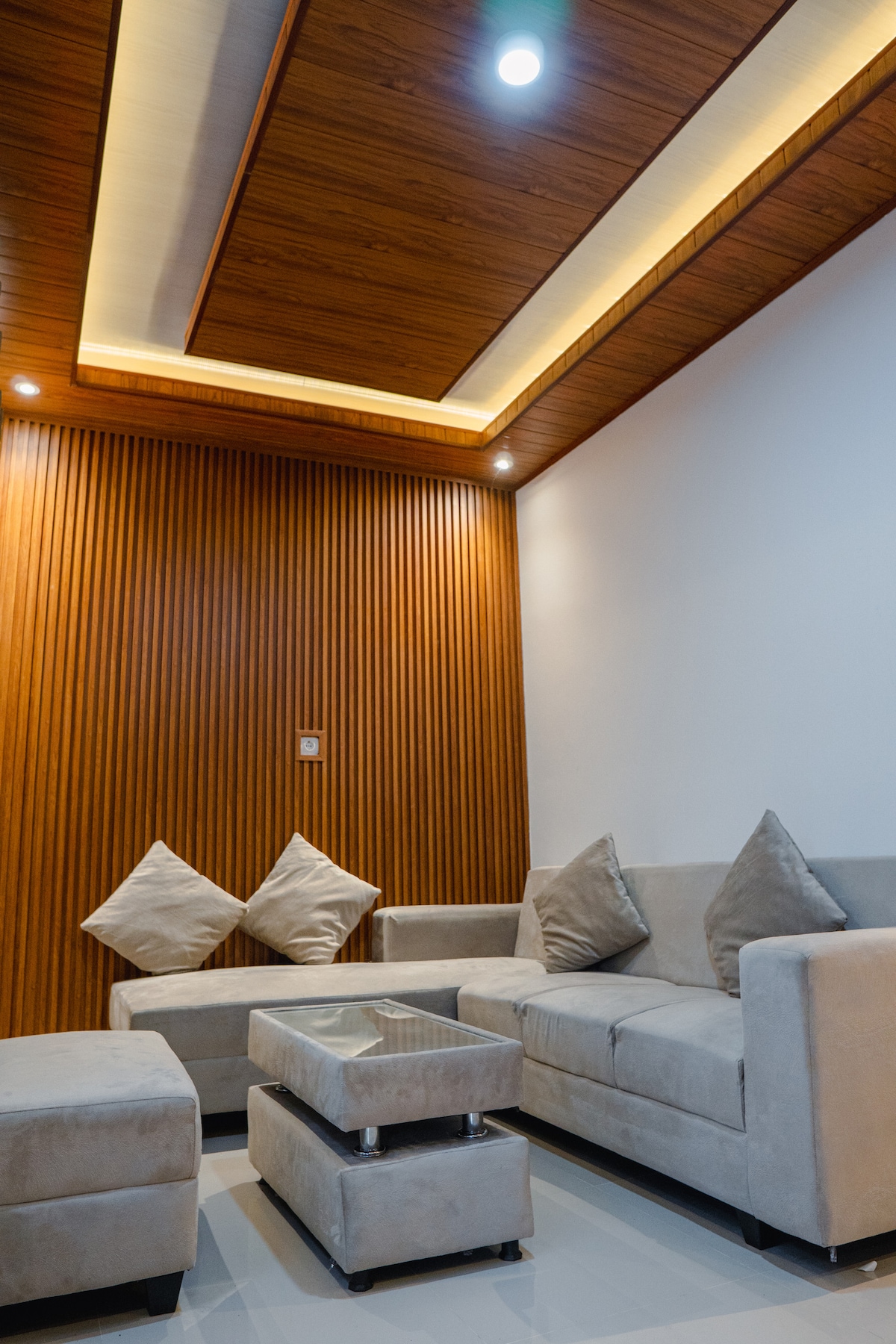 Home in Kuta Utara · ★New · 2 bedrooms · 2 beds · 2 private baths, Airbnb comparable