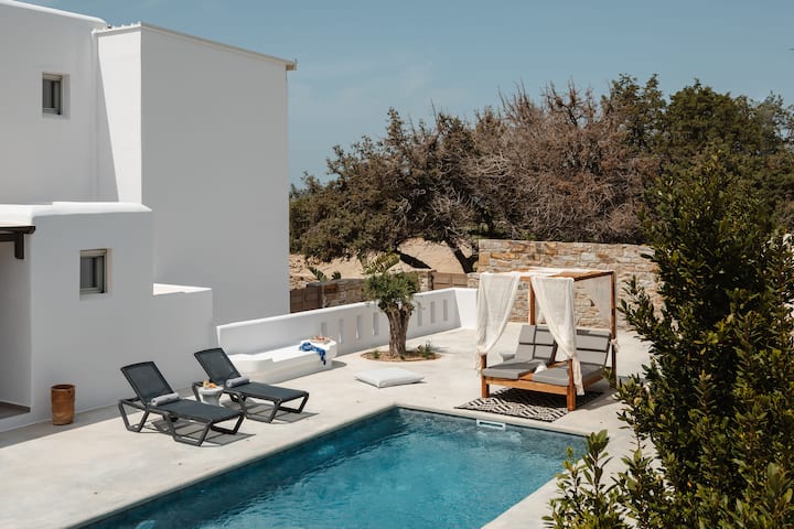 5BDR SeaView Residence w Private Pool | Ammolofos
