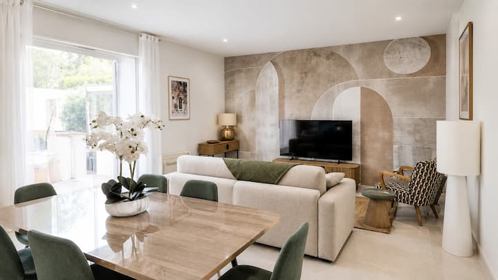 Appartement Avec Jacuzzi Meublé Classé 4 éToiles - Saint-Raphaël