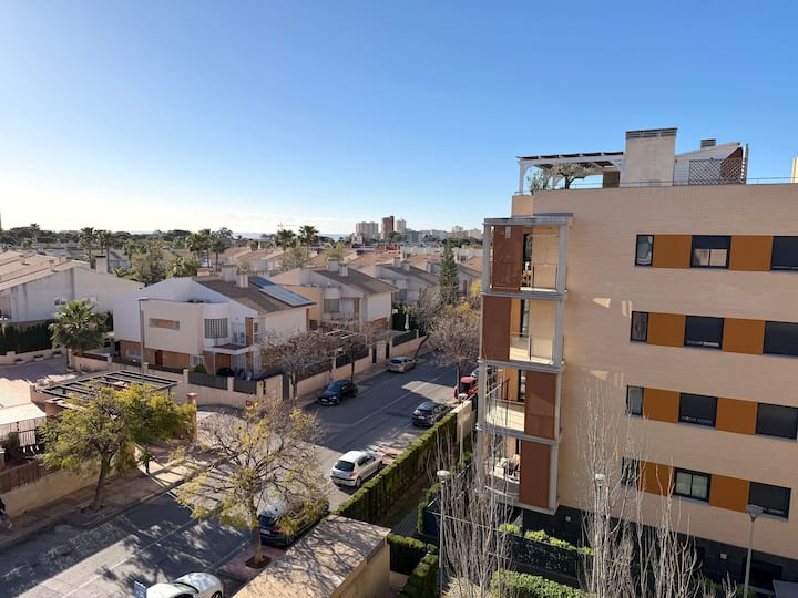 Apartamento A 800 Metros De La Playa - El Campello