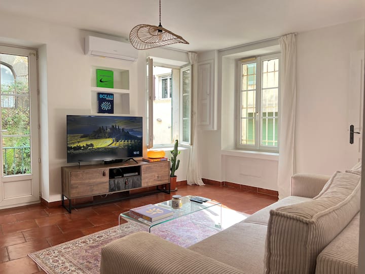 Appartement Dans Le Vieux Village De Cogolin - Cogolin