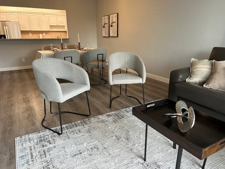 Relaxing 2br Escape Near The Beach | Sunny Isles - Sunny Isles Beach, FL