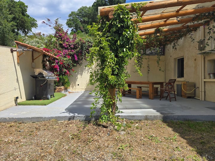 Appartement Aléria Avec Jardin - Aléria