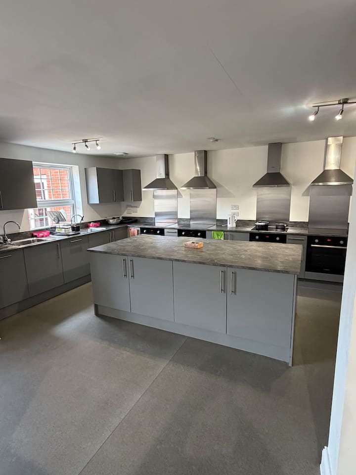 Elme Hall Hotel/ Free Parking/contractors/kingroom - Lincolnshire