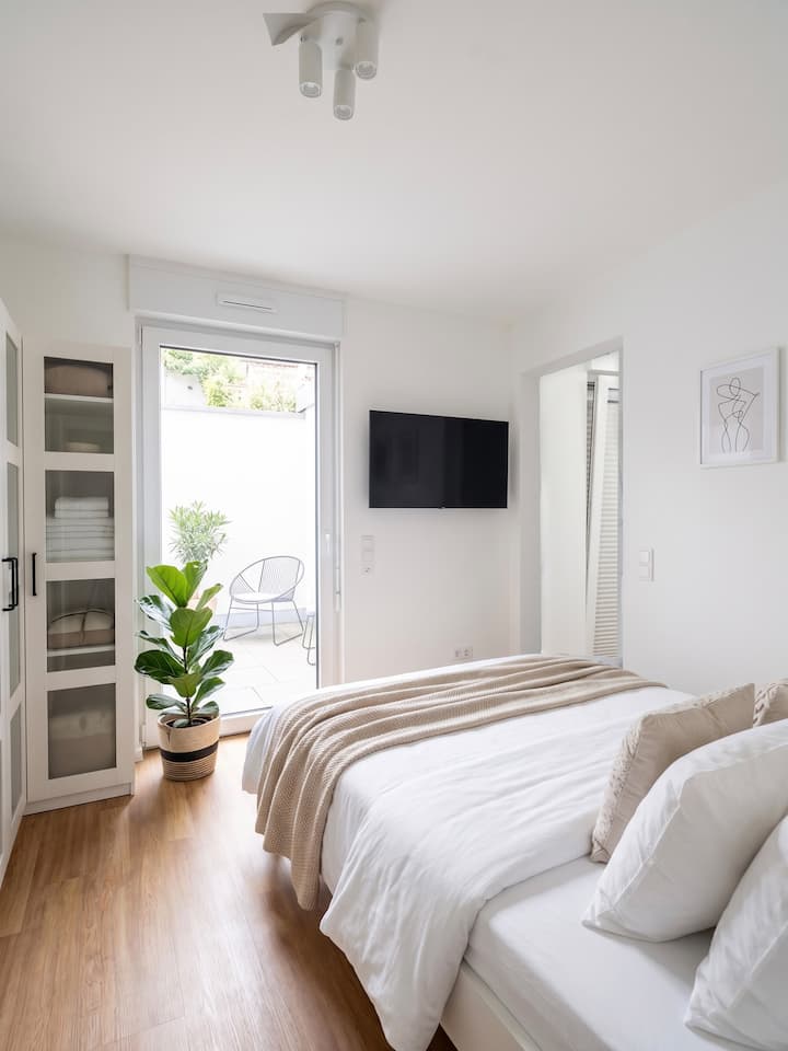 Zentral Wohnen Mit Schöner Terrasse In Köln - Köln