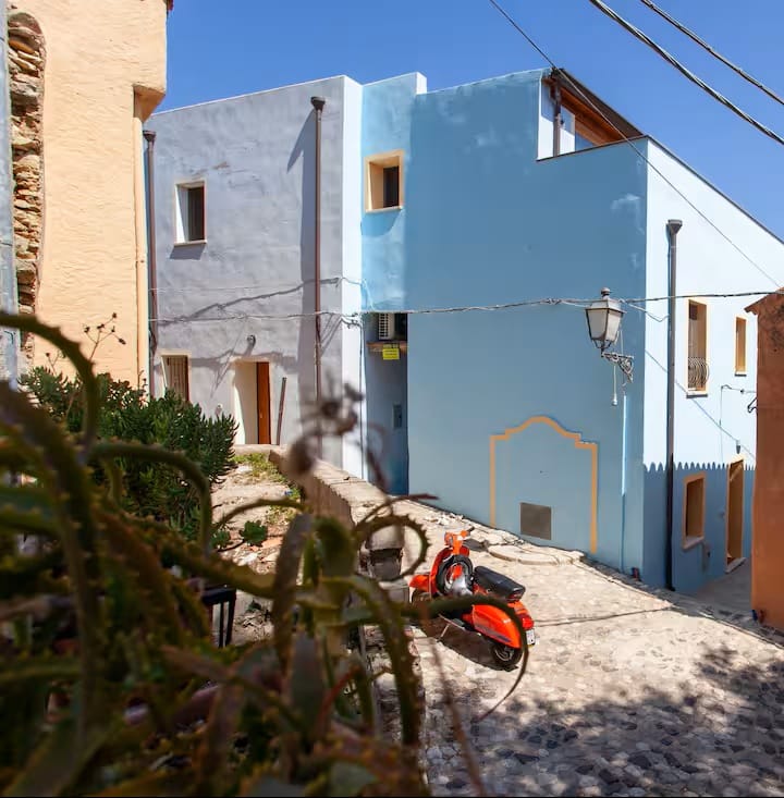 Casa Della Rupe Dans Le Vieux Village - Siniscola