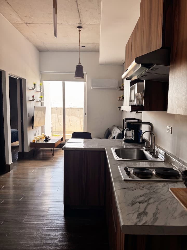 Depa Para 6 | Alberca, Terraza Y Gym | Centro Mty - Monterrey