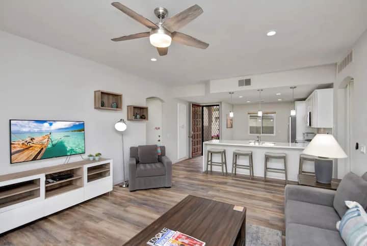 Palm Springs Oasis W/pool & Golf Access - Cathedral City, CA