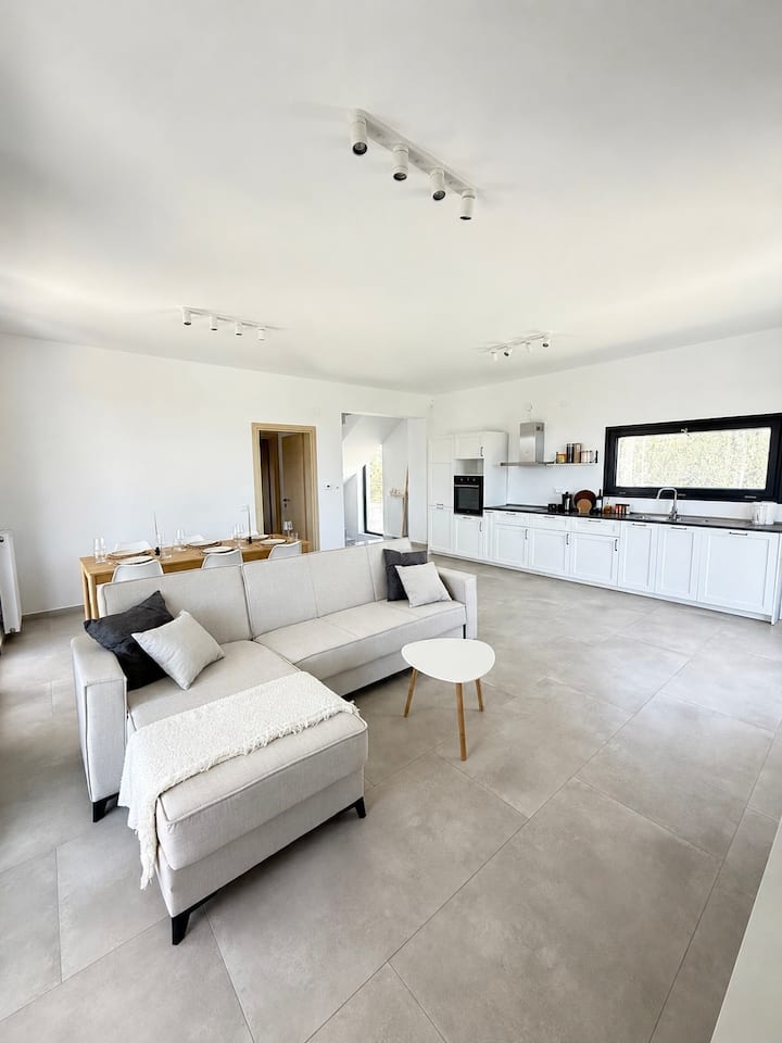 White Villa In Flogita - Halkidiki