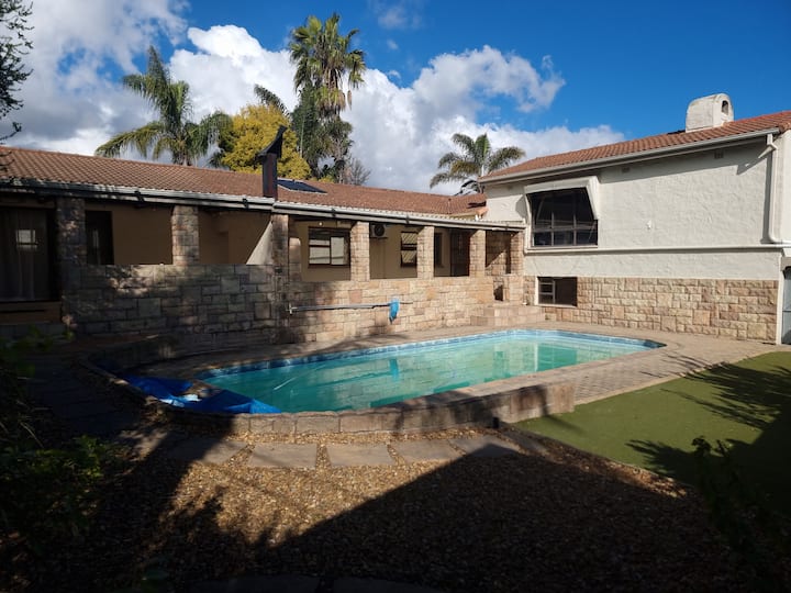 Ojong's Self-catering-ridgeworth - Western Cape